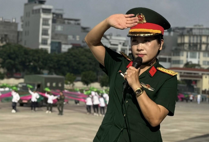 NSND Thu Hà tại Đại lễ A80