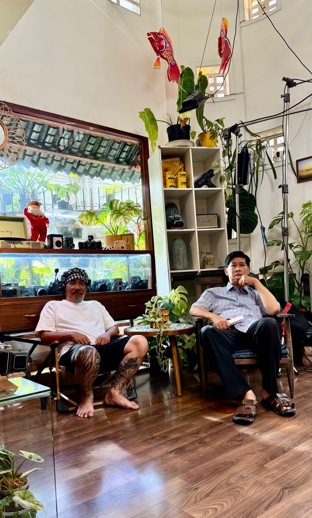 Ảnh Trung Lùn và Phước Sang trên trường quay