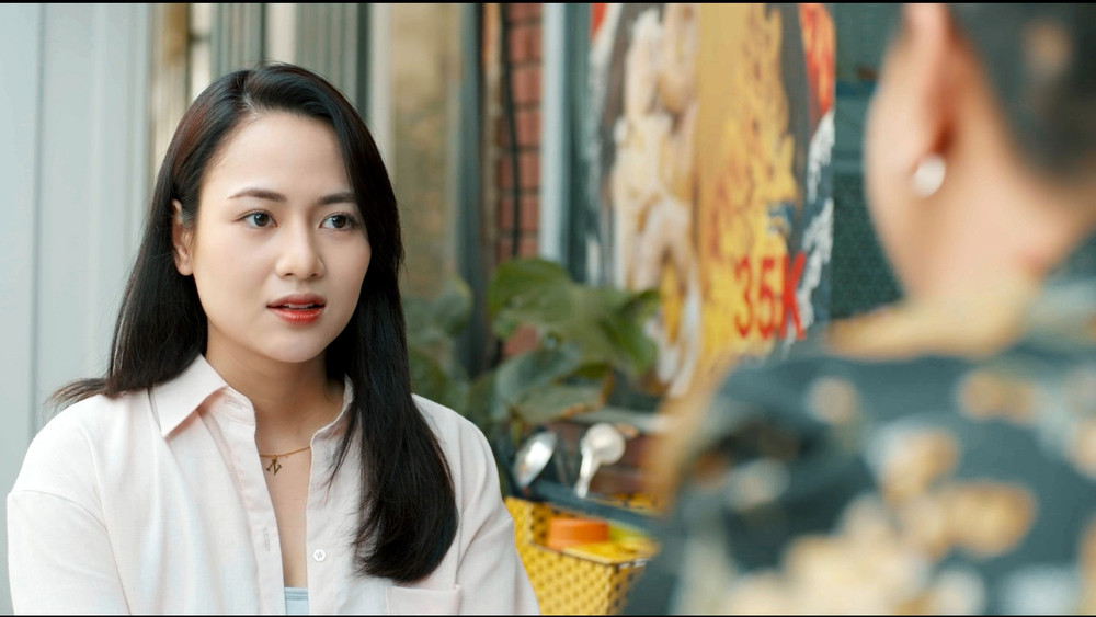 Việt Hoa trong các phân cảnh phim