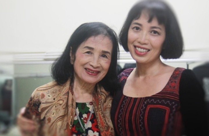 NSND Trà Giang cùng con gái nghệ sĩ piano Bích Trà