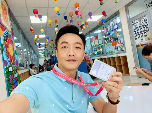 Cường Đô La dành sự quan tâm đồng đều cho các con