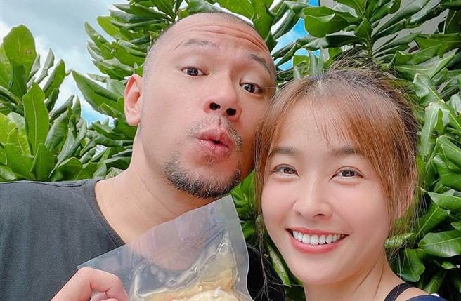 Tiểu Nhàn và Lý Cương thời mặn nồng