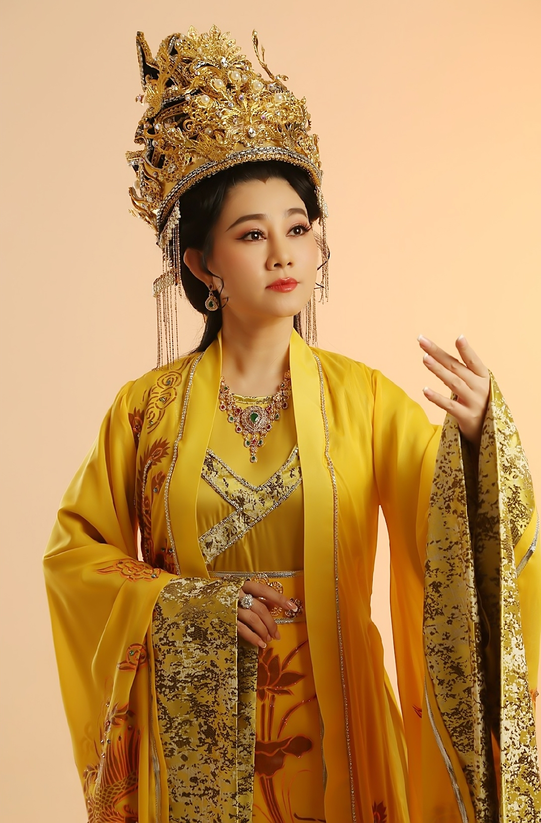 Biệt thự trắng sang trọng