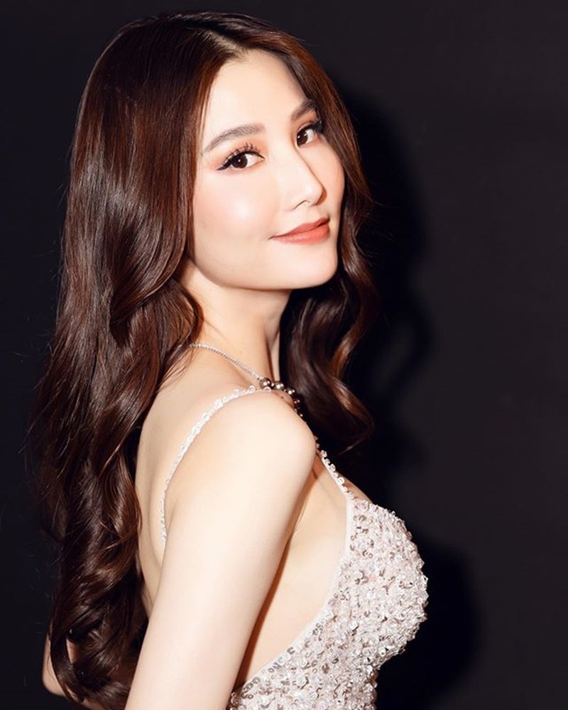 Diễm My 9X