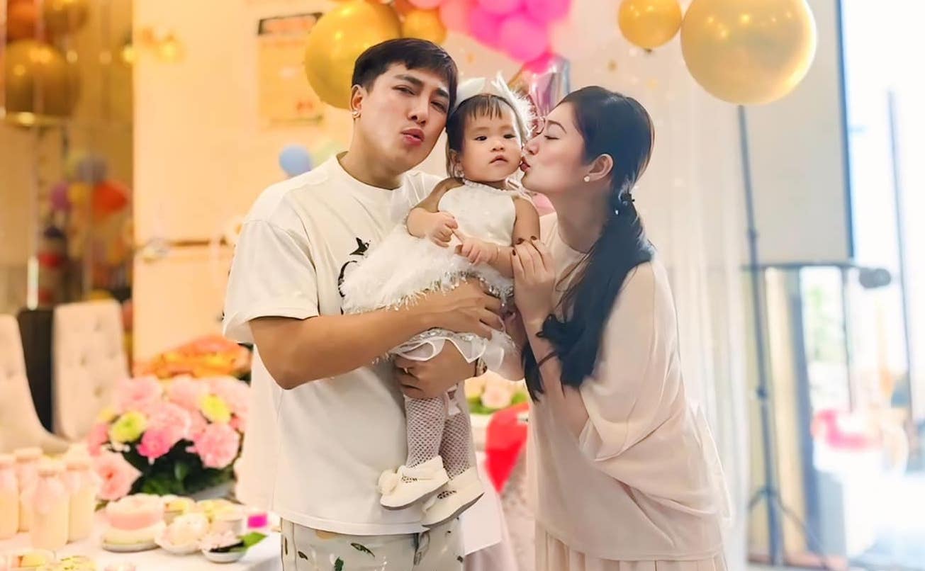 Thanh Trúc và Châu Khải Phong trong tiệc thôi nôi con gái Kỳ Kỳ