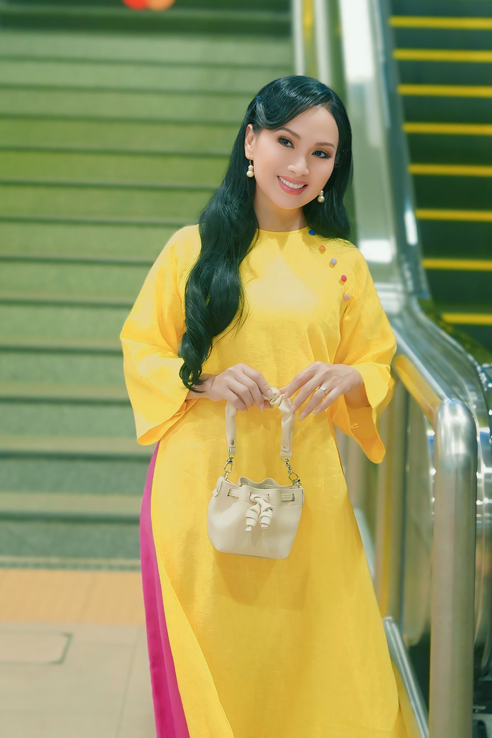 Hà Phương thường xuyên trở về Việt Nam