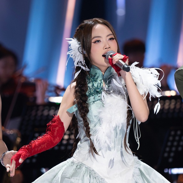 Phương Mỹ Chi tại Sing! Asia 2025