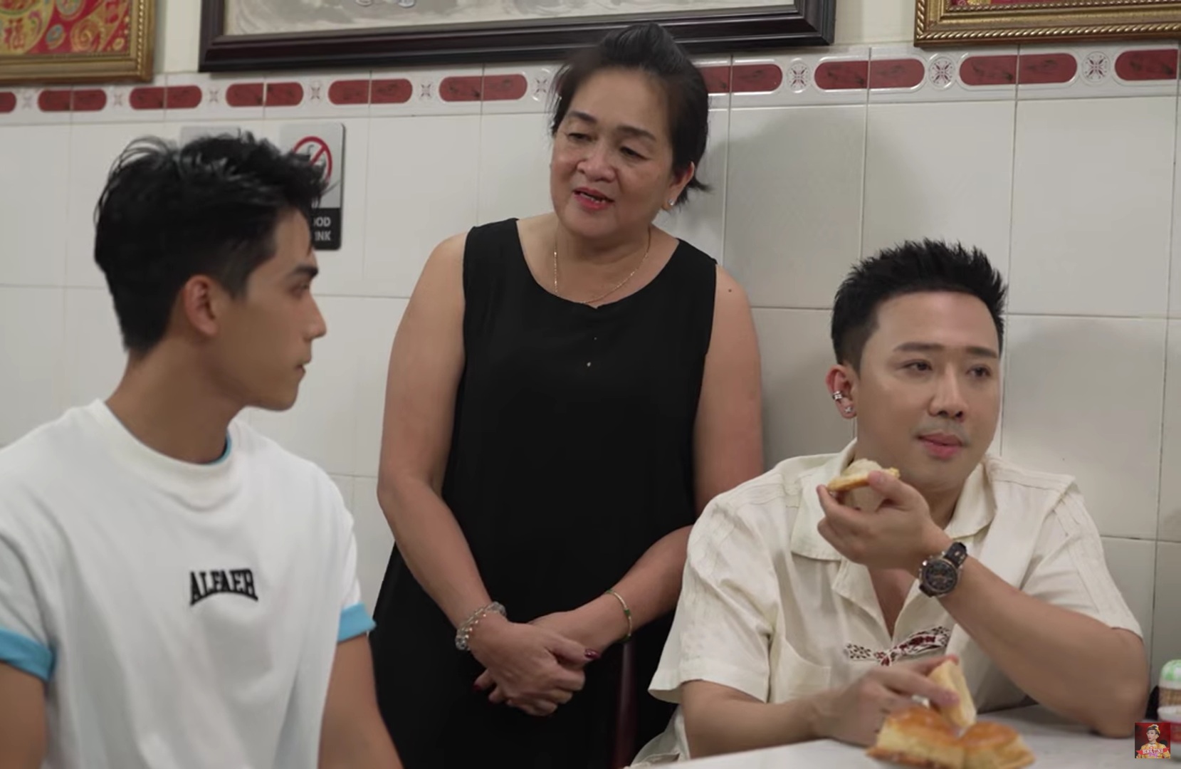 Quán hủ tiếu truyền thống