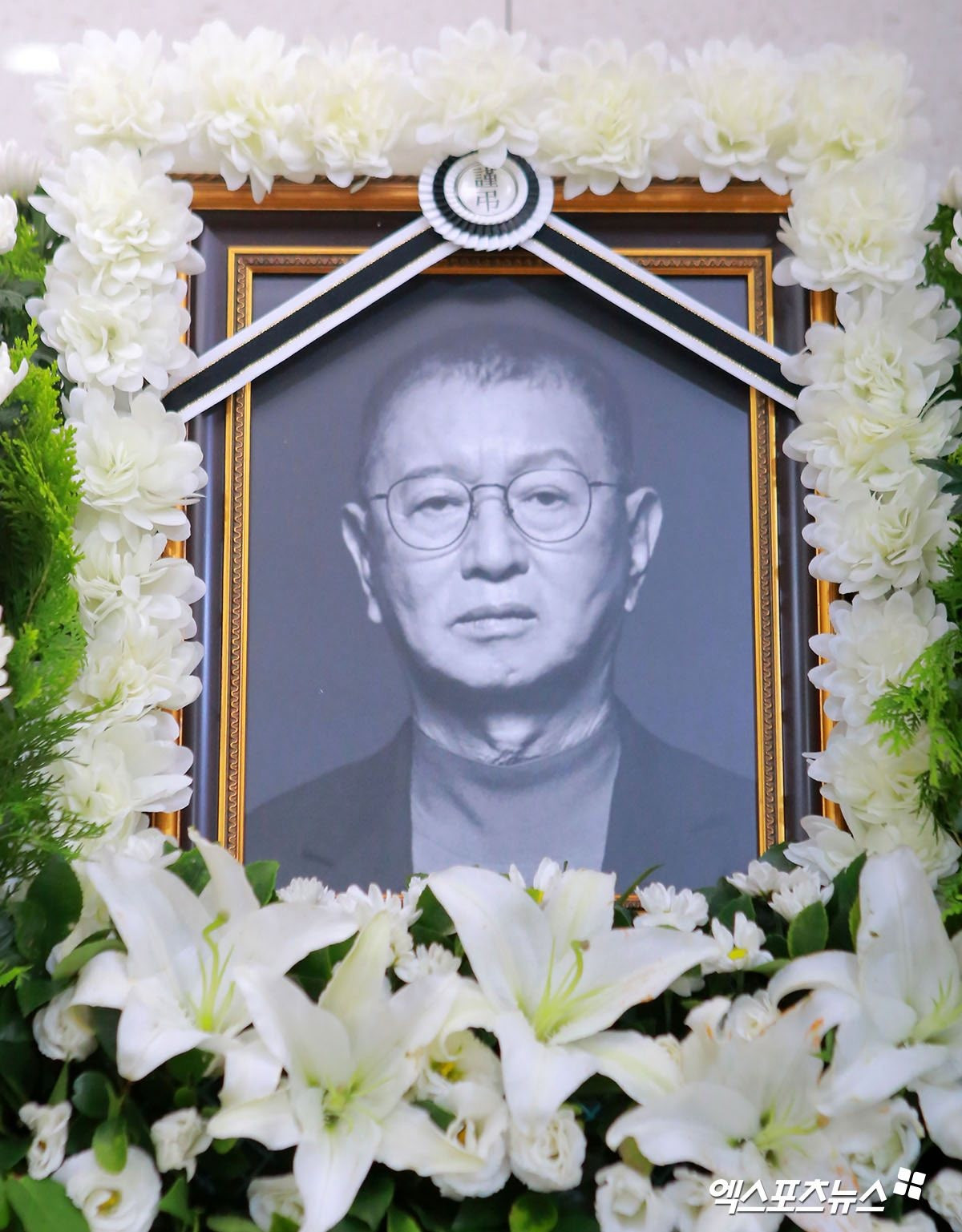 2 diễn viên qua đời - Ảnh 4. “Ông trùm hài kịch Hàn Quốc” Jeon Yoo Sung mất ở tuổi 76