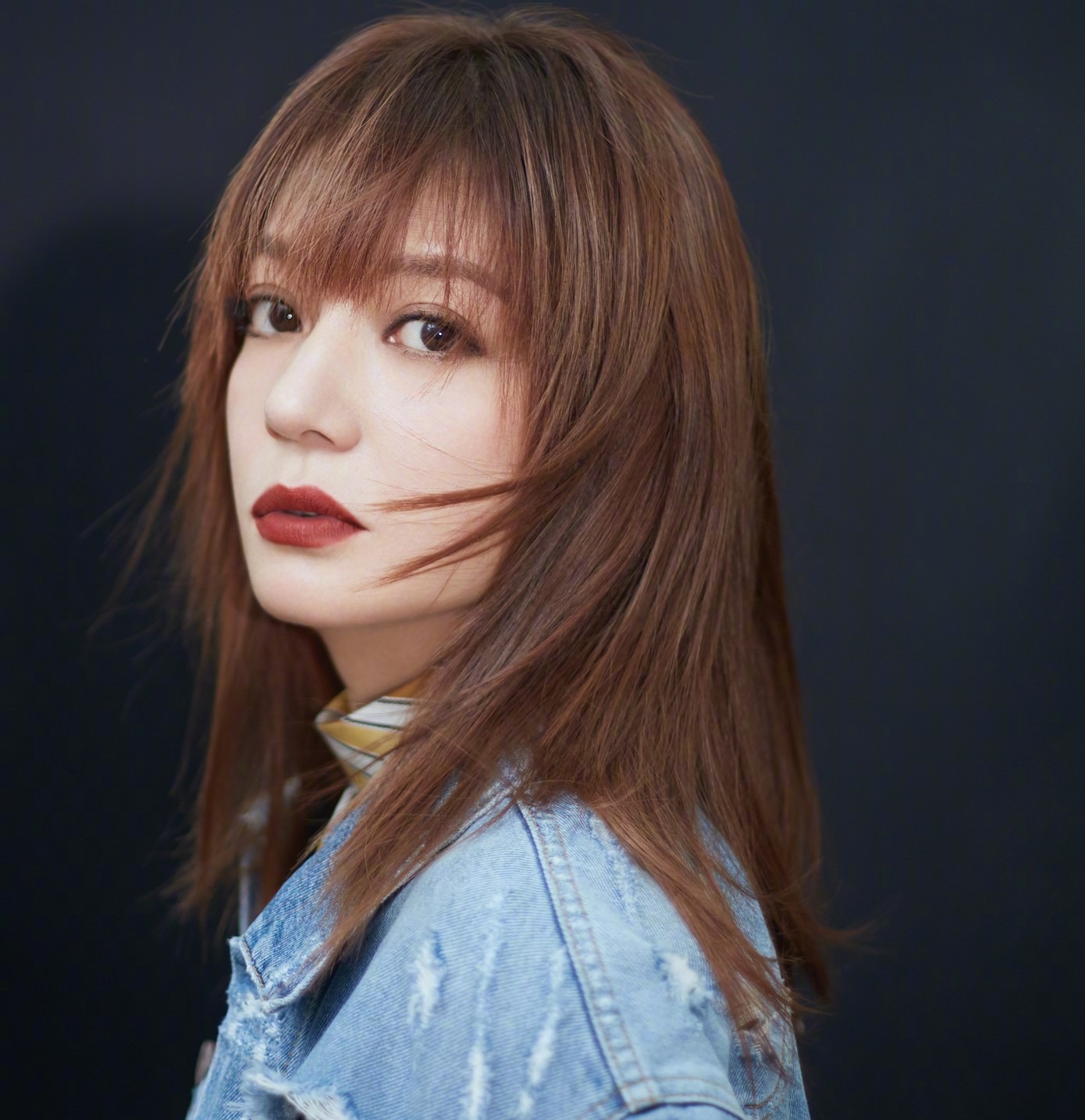 Triệu Vy bị tố dính líu đến vụ nam diễn viên 28 tuổi bị tra tấn đến chết?- Ảnh 1. MXH Weibo đang xôn xao trước việc Triệu Vy bị tố cáo có liên quan đến cái chết của nam diễn viên Kiều Nhậm Lương