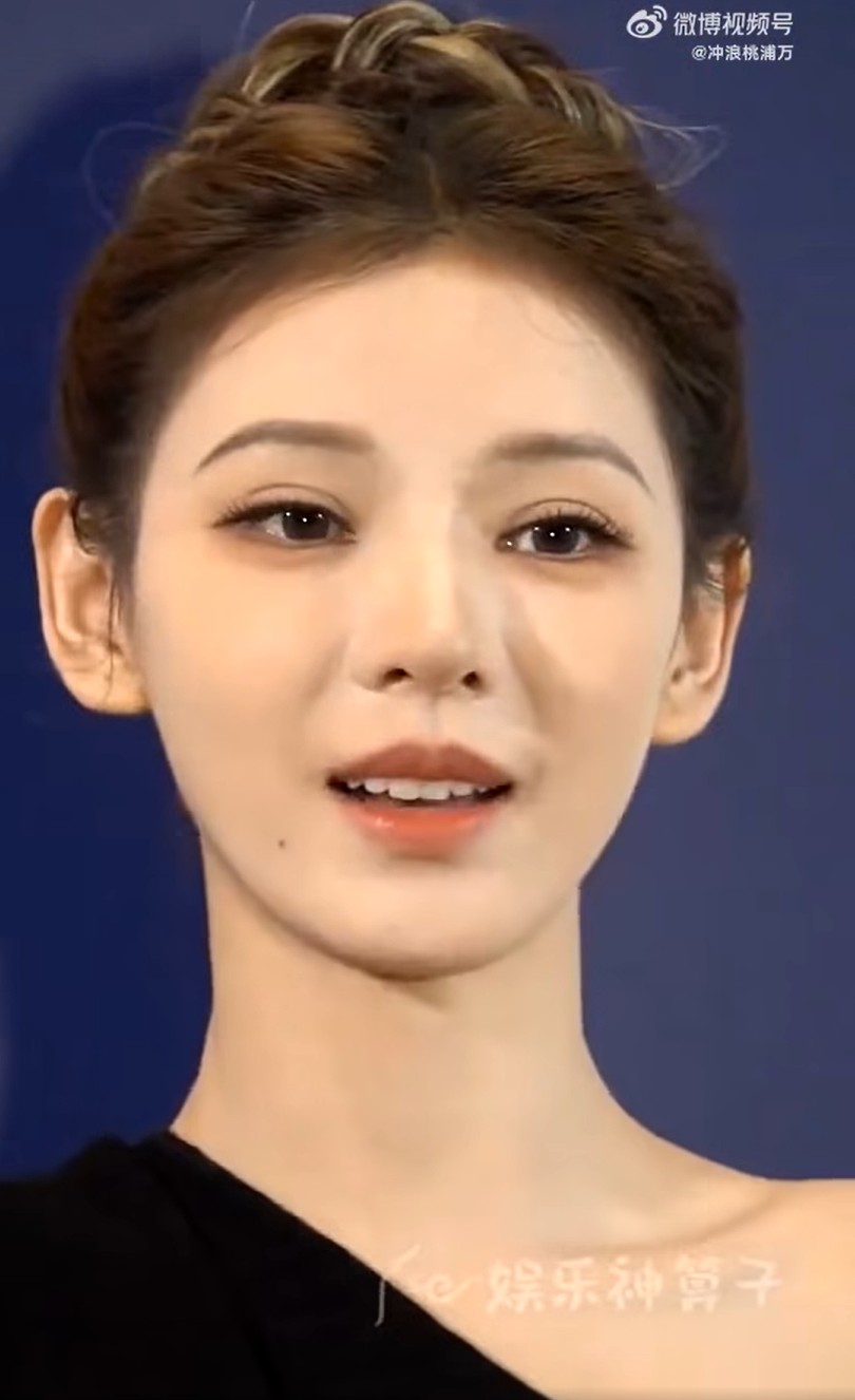 Trương Dư Hi nhận được nhiều lời khen Trương Dư Hi xinh đẹp được khen ngợi trên mạng xã hội