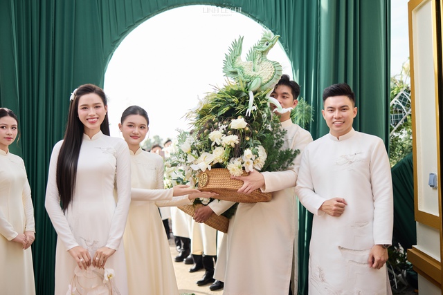 Mâm sính lễ trầu cau rồng phụng