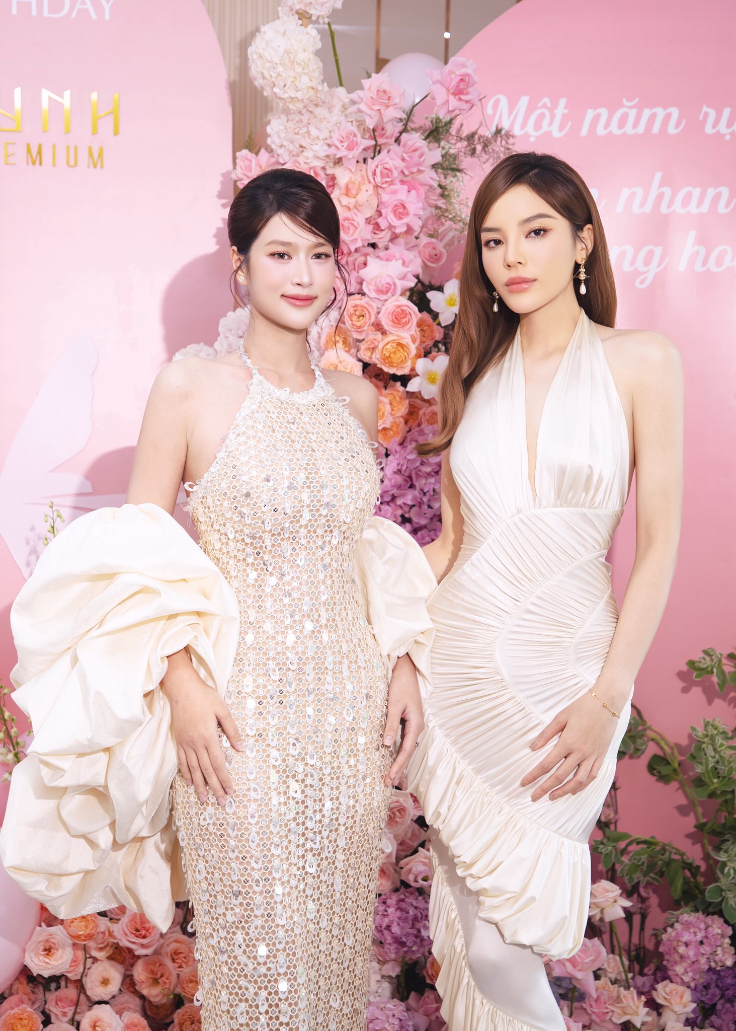 Hoa hậu Kỳ Duyên trục trặc tình cảm?- Ảnh 3. Kỳ Duyên và Thiên Ân bị bắt gặp sánh đôi thân mật tại sự kiện