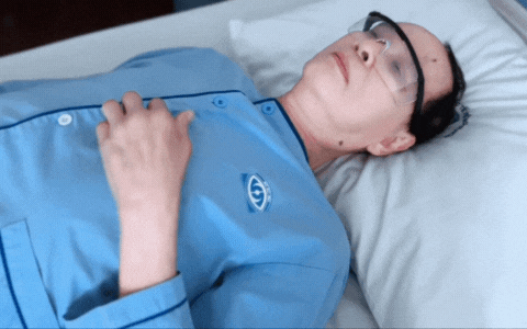 Nam nghệ sĩ Việt ai cũng biết mặt có nguy cơ bị mù vĩnh viễn, đi đến đâu bác sĩ cũng lắc đầu- Ảnh 1. Nghệ sĩ Thanh Điền bị bác sĩ cảnh báo nguy cơ mù vĩnh viễn vì biến chứng tiểu đường