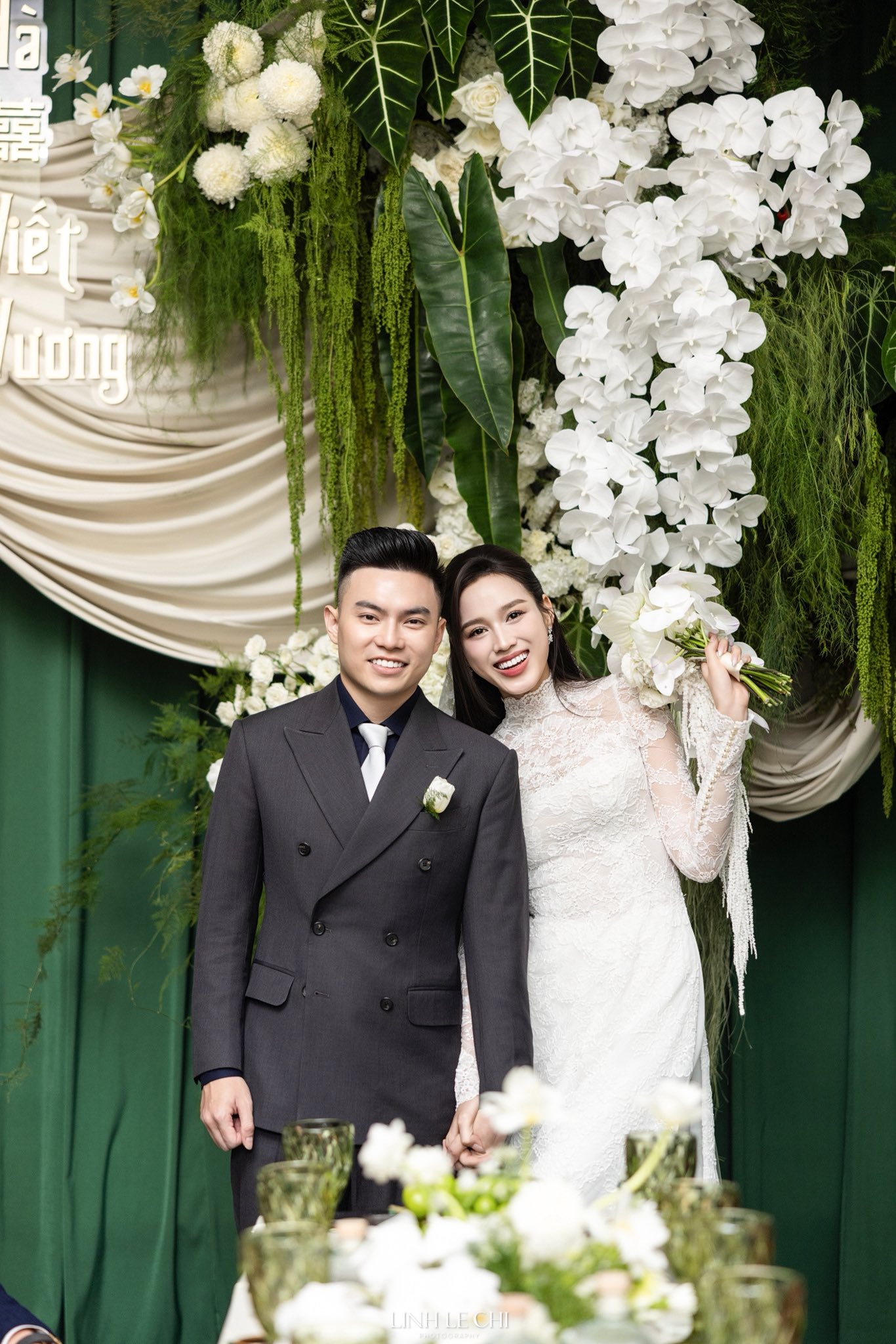 Hôn nhân của Hoa hậu Đỗ Hà bị phá?- Ảnh 4. Đám cưới sang trọng của Đỗ Hà và Viết Vương