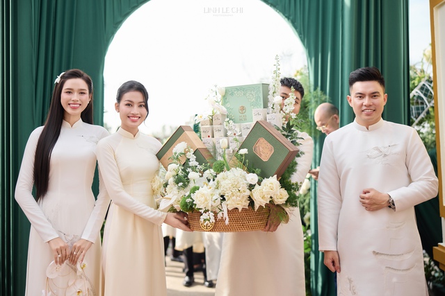 Mâm trà trong đám cưới