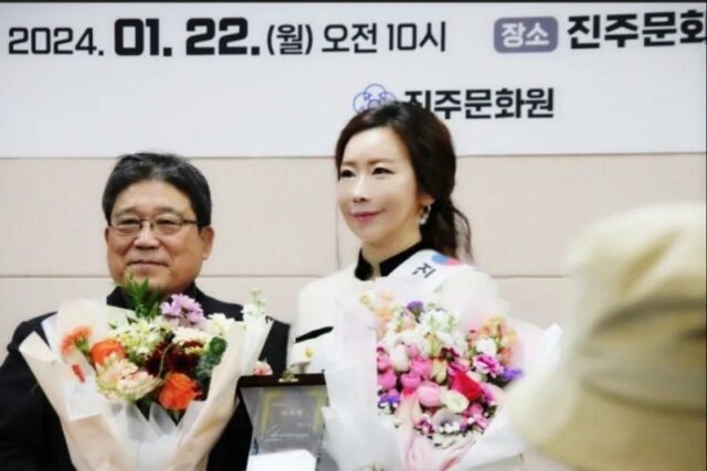 Kim Soo Jin bị cáo buộc bạo hành con gái tuổi teen đến chết Kim Soo Jin áo trắng