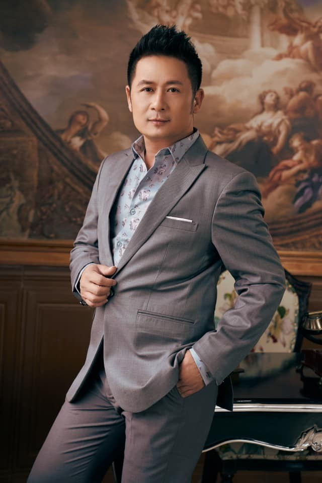 Nghệ sĩ Việt Nam