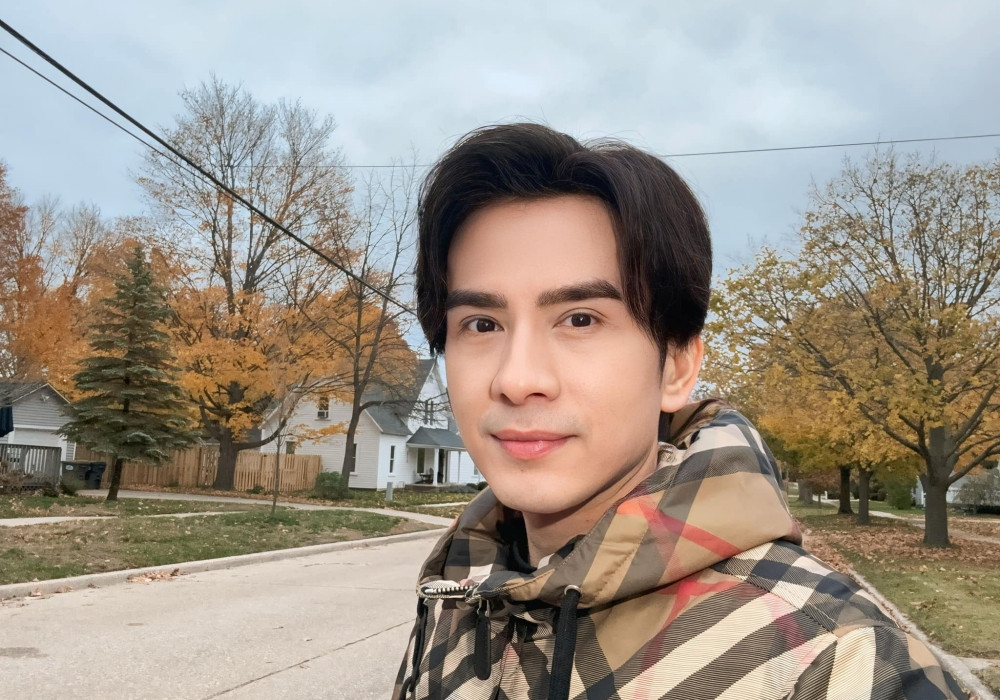 Đan Trường phong độ tuổi trung niên