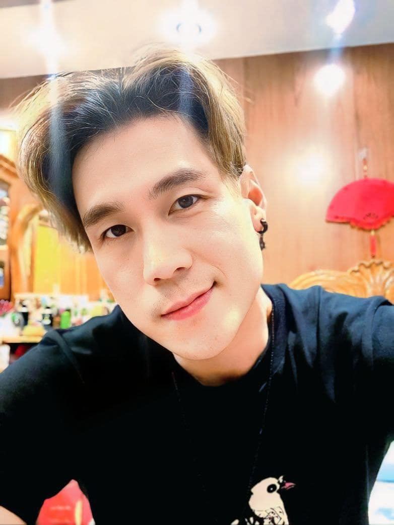 Khánh Phương từng bị phạt liên quan đến cổ phiếu