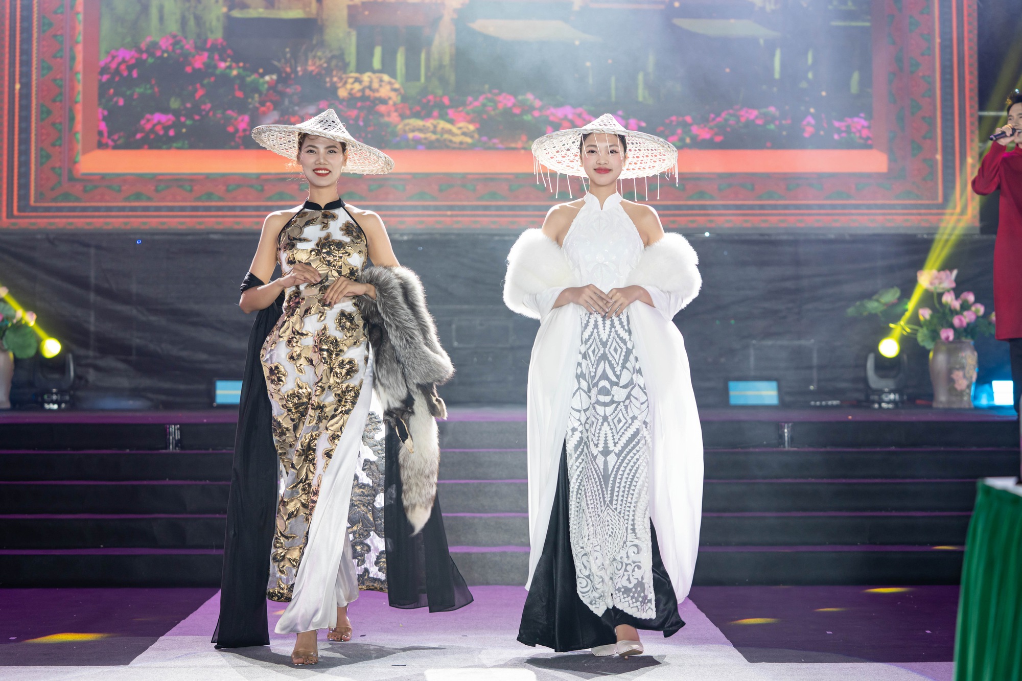 Trang phục lấy cảm hứng từ di sản văn hóa Việt Nam