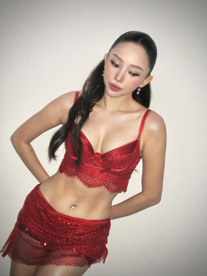 Tóc Tiên nuôi lại tóc dài Tóc Tiên thay đổi kiểu tóc sang dài hơn