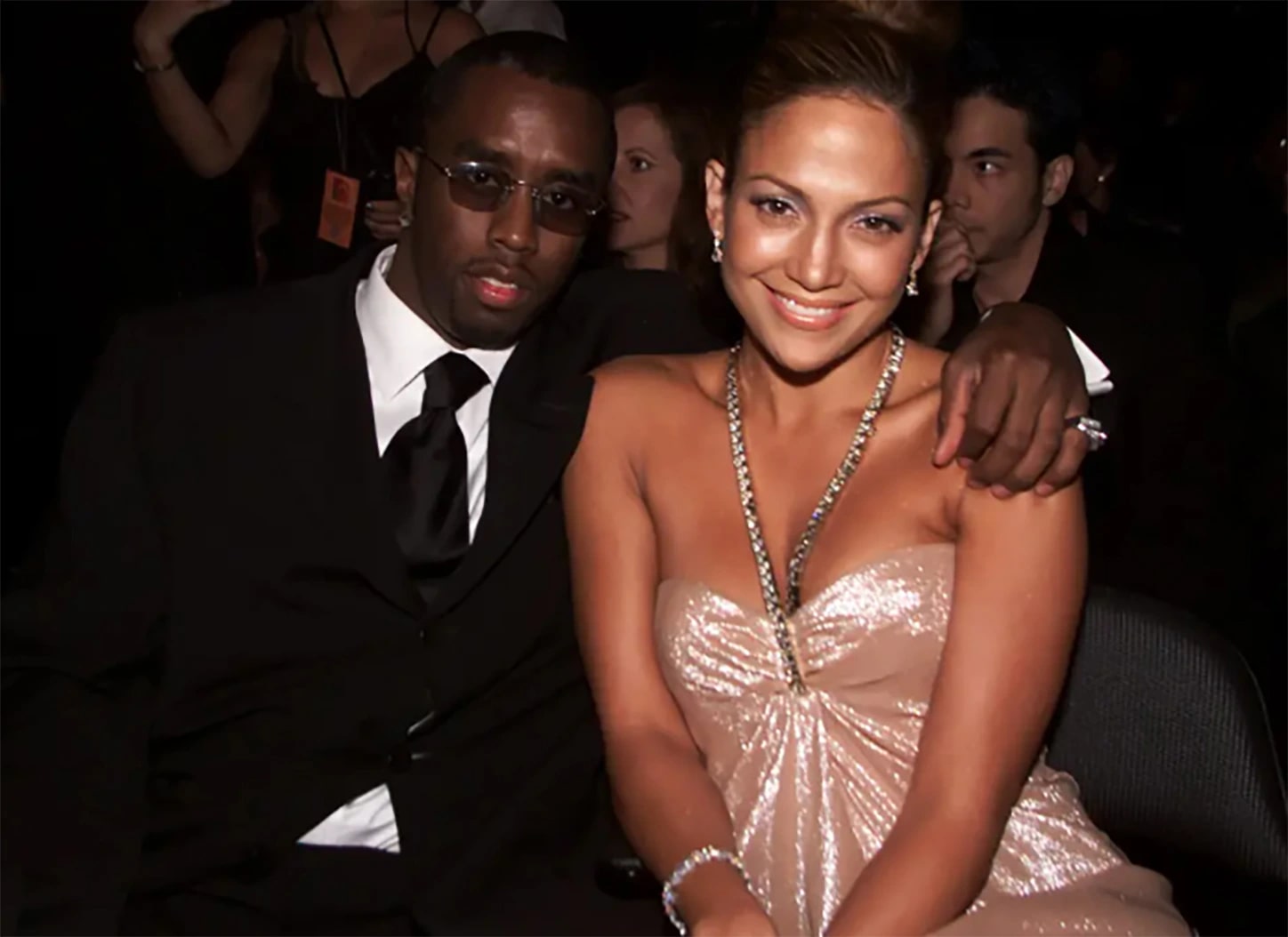 Cặp đôi đình đám Jennifer Lopez và Sean Diddy Combs J.Lo và Diddy bên nhau trên thảm đỏ