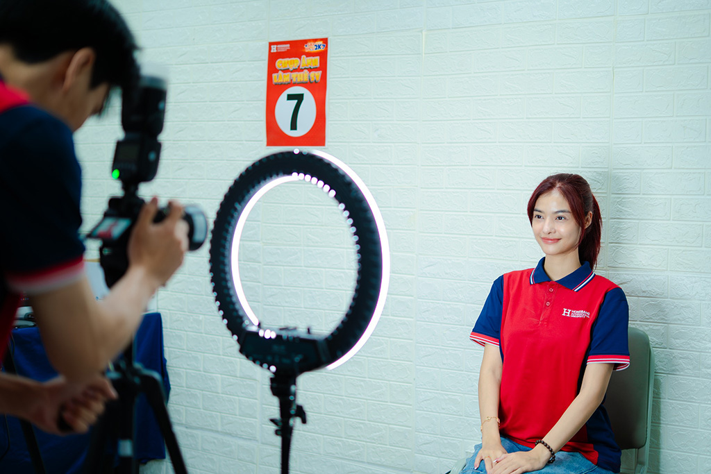 Lona Kiều Loan trúng tuyển ngành Y khoa