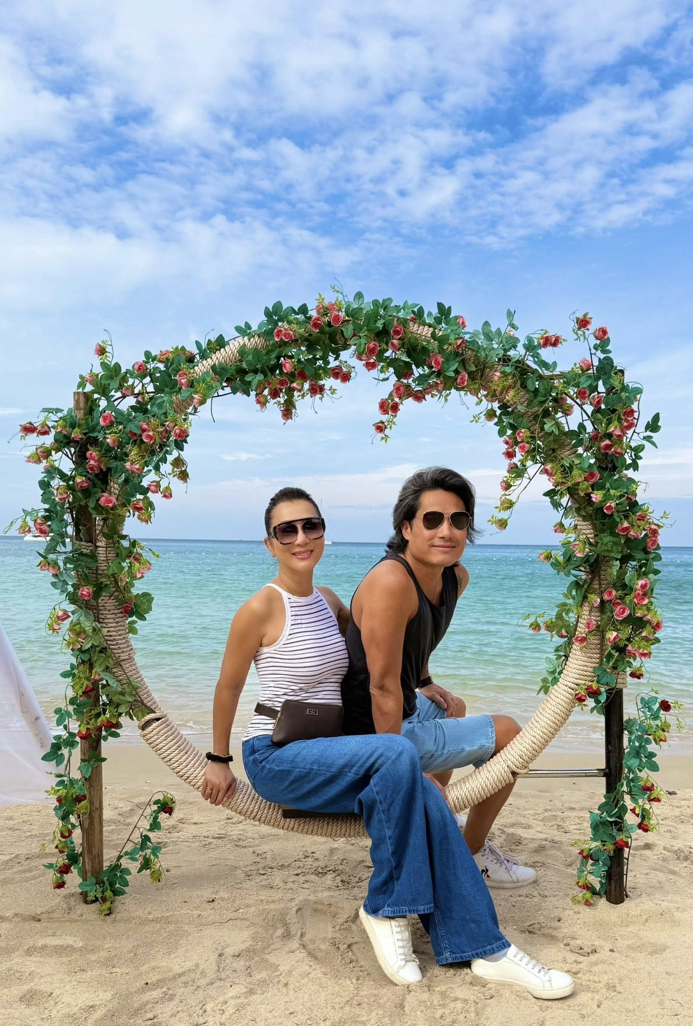 Hình ảnh ngọt ngào của MC Nguyễn Cao Kỳ Duyên bên chồng cũ