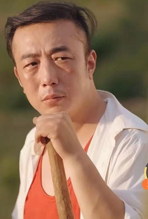 Nam diễn viên V. qua đời ở tuổi 44 vì xuất huyết não