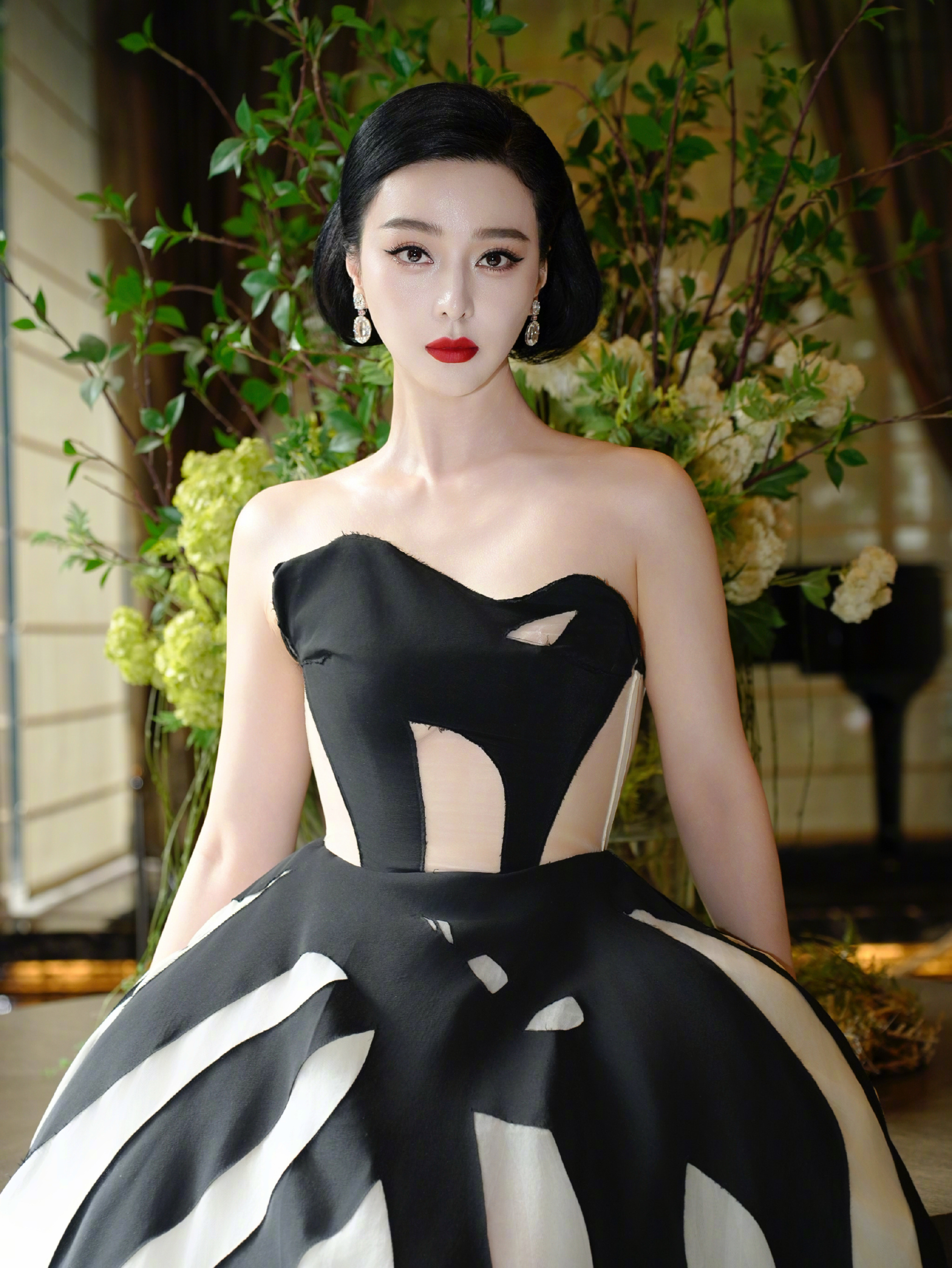 Phạm Băng Băng không ngóc đầu lên nổi- Ảnh 3.