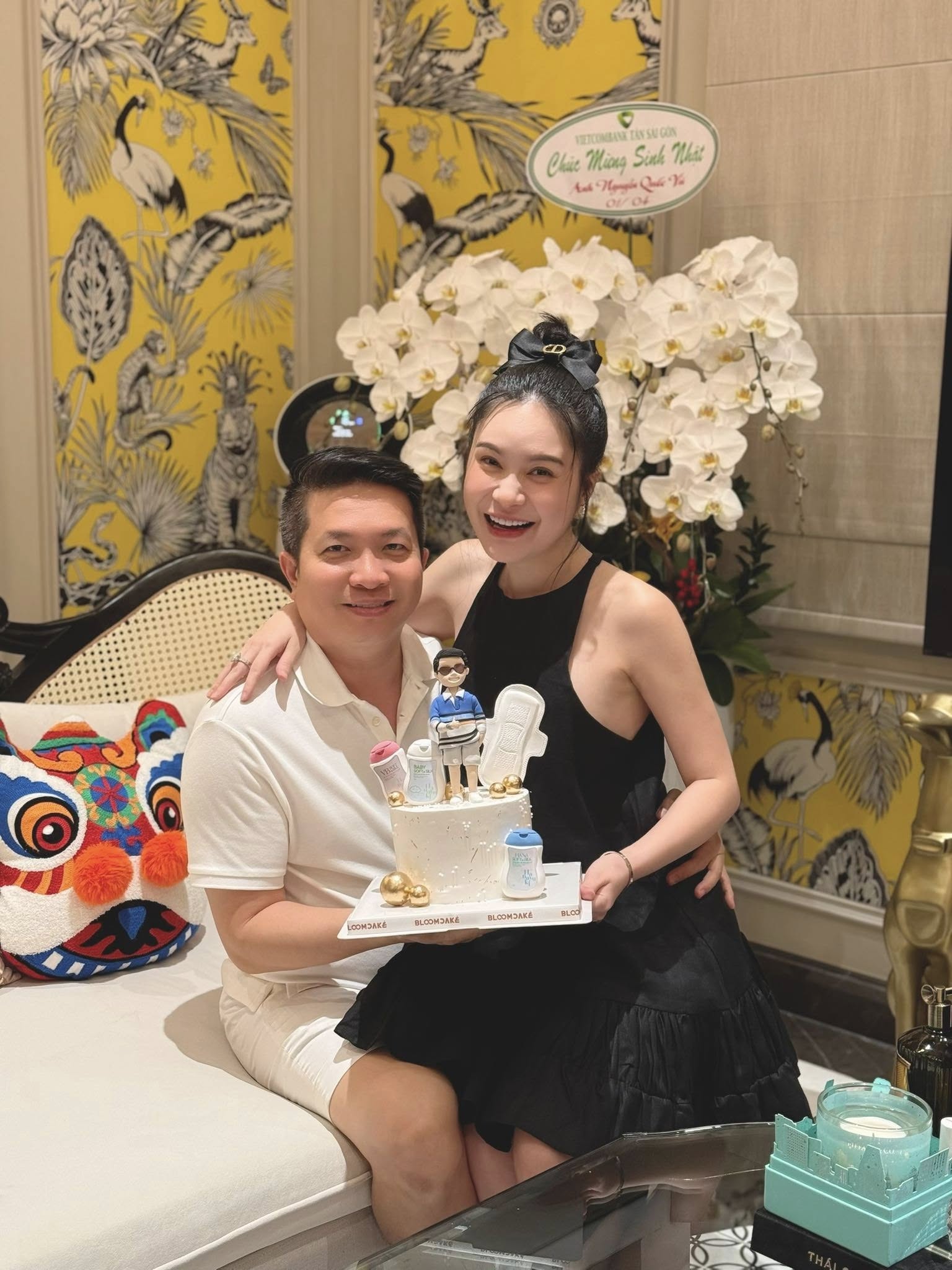 Đoàn Di Băng từng hoạt động nghệ thuật trước khi tập trung kinh doanh