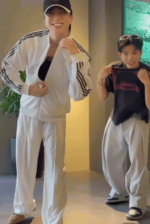 Lê Bin Thế Vĩ bị fan réo tên