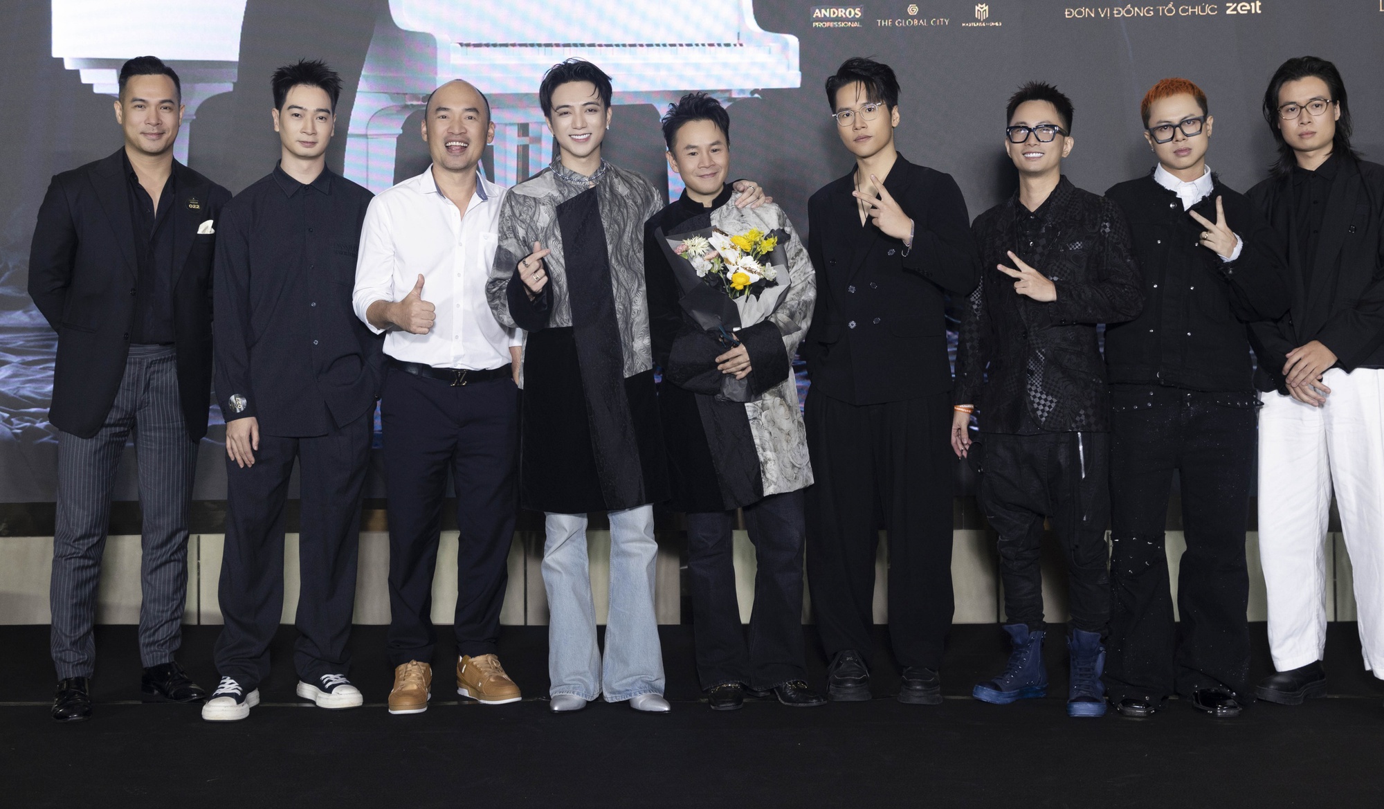 Nhiều nghệ sĩ đến ủng hộ SOOBIN ra mắt MV Nghệ sĩ tại buổi họp báo của SOOBIN