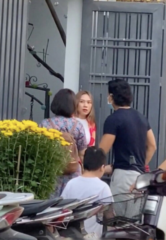 Hình ảnh liên quan đến nghi vấn tình cảm giữa 2 nghệ sĩ