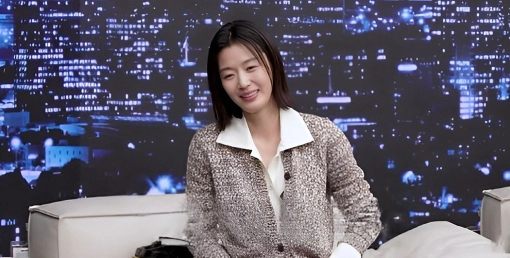 Chia sẻ về ông xã Choi Joon Hyuk