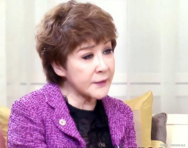 Đinh Bội lên tiếng về sự cố gây chấn động Đinh Bội trả lời phỏng vấn