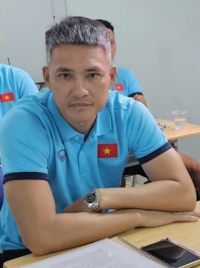 Hoạt động thiện nguyện của Thuỷ Tiên và Công Vinh