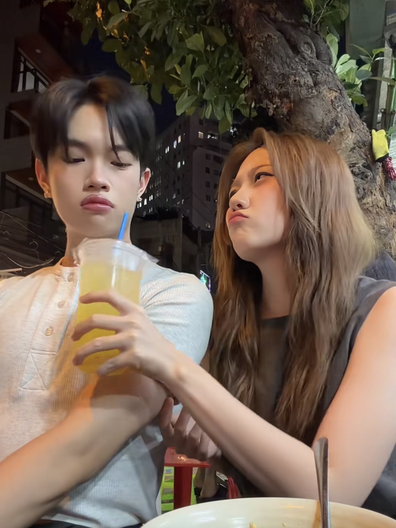 Uyển Ân và rapper Pháp Kiều được fan 'đẩy thuyền' Uyển Ân và Pháp Kiều thân mật trên mạng xã hội