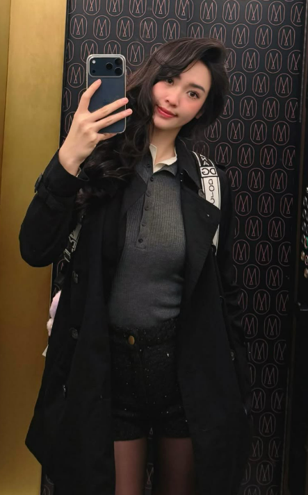 Cư dân mạng nghi vấn cho rằng đây là khoảnh khắc đi hẹn hò với doanh nhân Đức Phạm Nghi vấn hẹn hò Đức Phạm