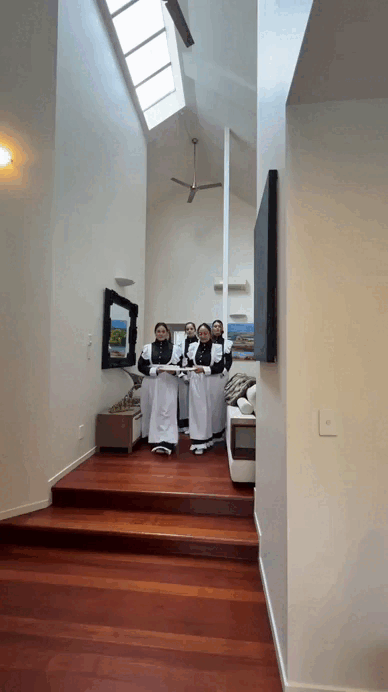 Hình ảnh sang trọng Cuộc sống xa hoa của Trương Phương