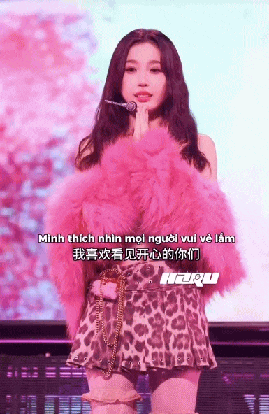 Ngu Thư Hân khóc trên sân khấu Ngu Thư Hân rơi nước mắt khi chia sẻ