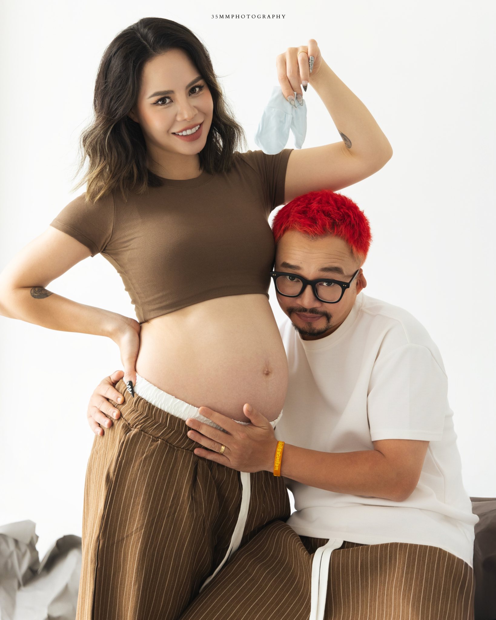 Hà Lê và bà xã Gia Linh gặp gỡ lần đầu Hà Lê và Gia Linh tại cuộc thi Thử thách cùng bước nhảy mùa 4